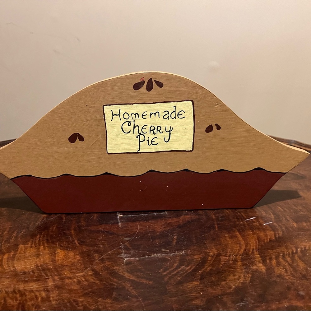 Wooden Homemade Cherry Pie Decor